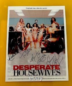 Photo de 8X10 signée par le casting de Desperate Housewives Hatcher Longoria Cross Huffman