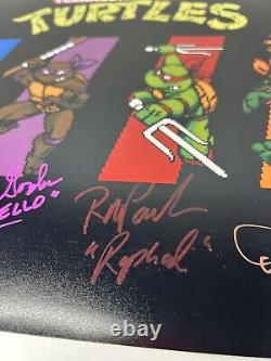 'Photo originale de 4 acteurs de Teenage Mutant Ninja Turtles signée 11x14 Beckett Cartoon'