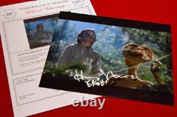 Photo signée rare de STEVEN SPIELBERG de E. T. + 3 autographes du CAST, certificat d'authenticité UACC DVD, jouet