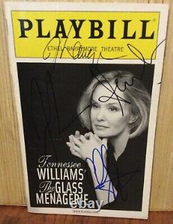 Playbill signé de la distribution de The Glass Menagerie avec Jessica Lange, Sarah Paulson et Slater Lucas.