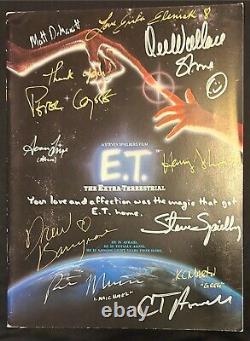 Programme du film E.T. L'extra-terrestre signé par 11 membres du casting de 1982 Spielberg Thomas