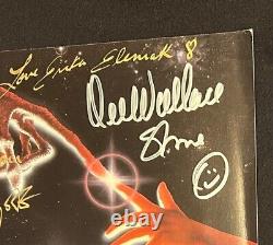 Programme du film E.T. L'extra-terrestre signé par 11 membres du casting de 1982 Spielberg Thomas