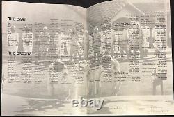 Programme du film E.T. L'extra-terrestre signé par 11 membres du casting de 1982 Spielberg Thomas