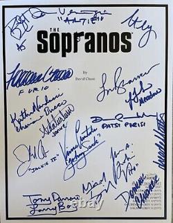 Script signé des Sopranos par plusieurs membres de la distribution JSA