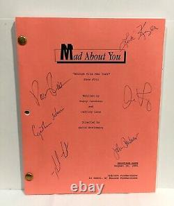 Script signé par la distribution de Mad About You - Helen Hunt, Reiser, Pankow, Harris, Ramsay, Kenzle
