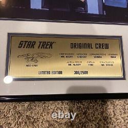 Série originale de Star Trek - Photo encadrée 11 X 14 signée à la main par le casting limitée en édition