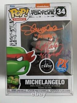 TMNT Original 4 MICHELANGELO FUNKO POP CHASE 4X Cast Signed Autograph JSA COA translates to: TMNT Original 4 MICHELANGELO FUNKO POP CHASE 4X Figurine Signée par le Casting Autographe JSA COA.